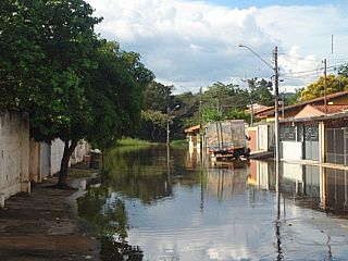 Sabesp alerta para nível máximo de represas