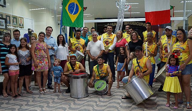 Abertura da 1º Exposição Carnavalesca na Câmara Municipal de Piracaia