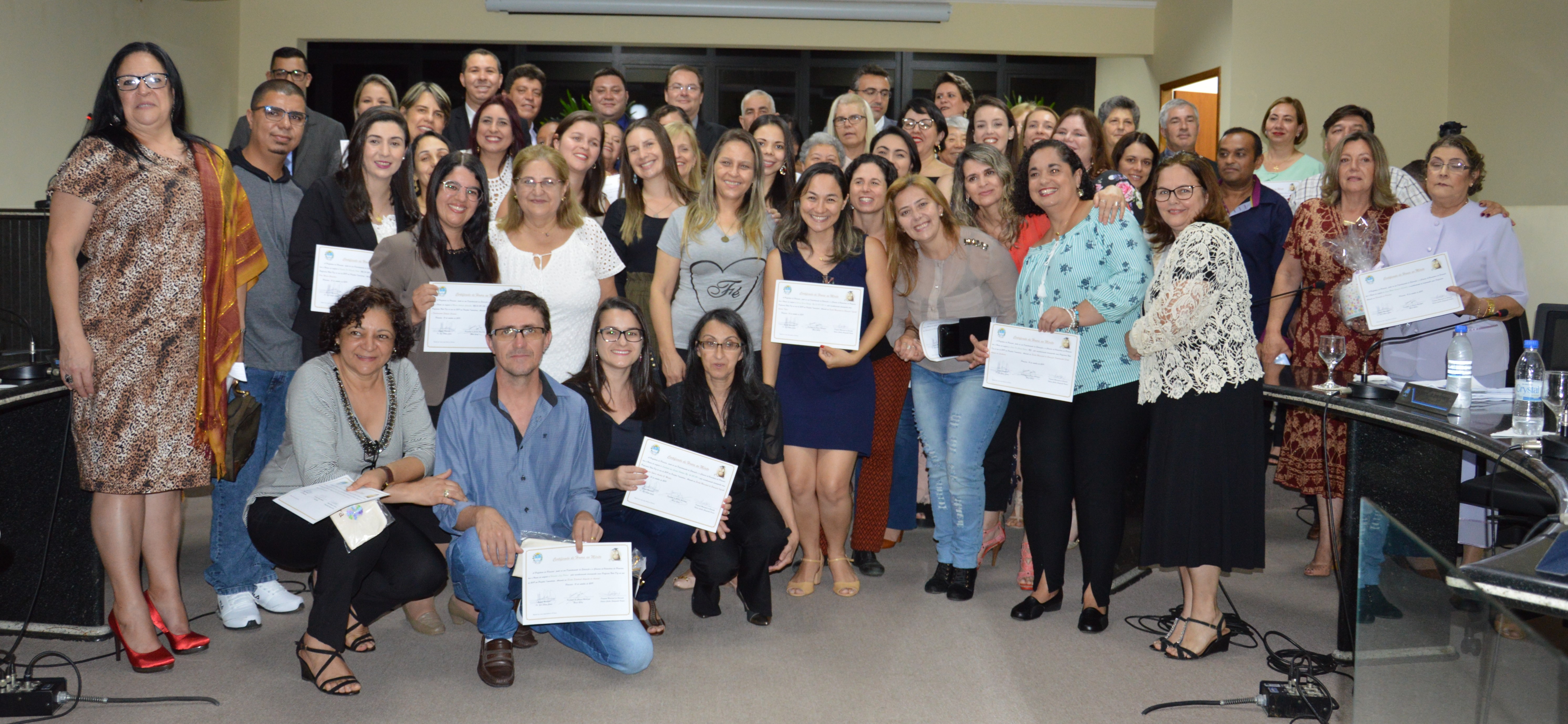 Dia do Professor é comemorado em solenidade na Câmara Municipal