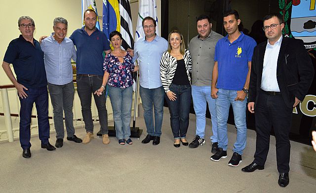 Deputado Estadual Celino Cardoso visita a Câmara Municipal de Piracaia