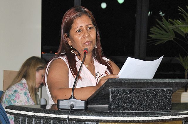 Eunice Cabral apresenta projetos de lei que instituem o “Dia e a Semana da Cultura Evangélica”